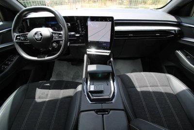 Renault Austral 1.2 full hybrid Techno 200cv auto (9)