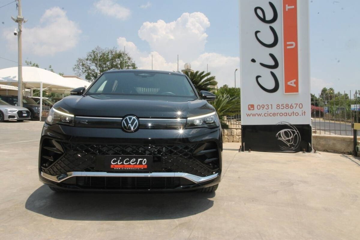 Volkswagen Tiguan 2.0 tdi Edition 20 150cv dsg (2)