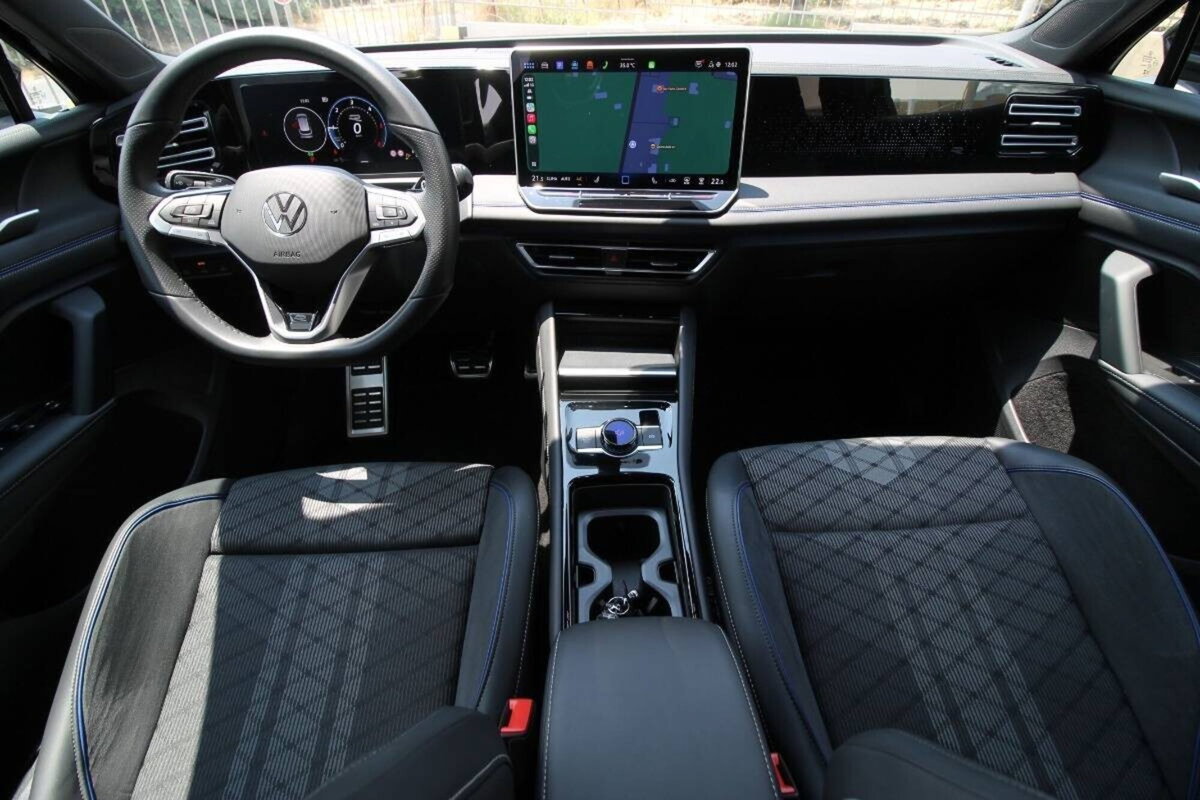 Volkswagen Tiguan 2.0 tdi Edition 20 150cv dsg (8)