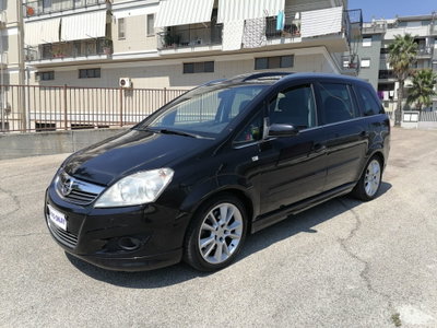 Opel Zafira 1.9 16V CDTI 150CV aut. Cosmo usata