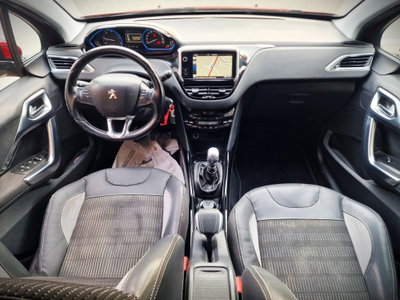 Peugeot 2008 120 S&S GT Line (8)