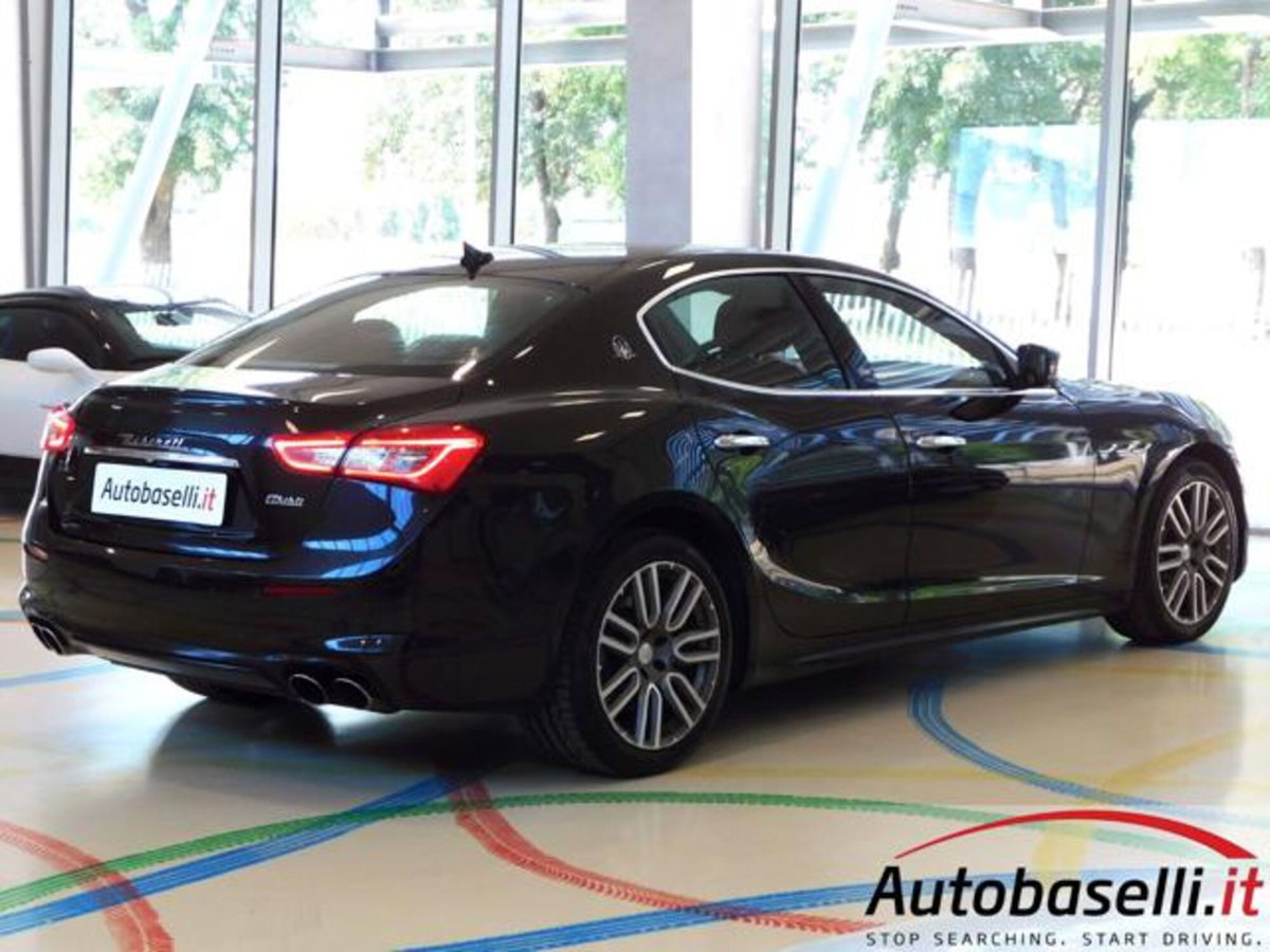 Maserati Ghibli Ghibli V6 Diesel 275 CV Gransport (17)