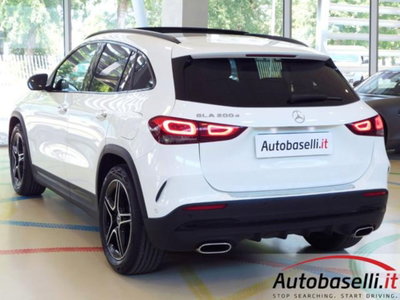 Mercedes-Benz GLA SUV 200 d Automatic Premium (20)