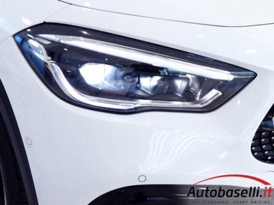 Mercedes-Benz GLA SUV 200 d Automatic Premium (9)