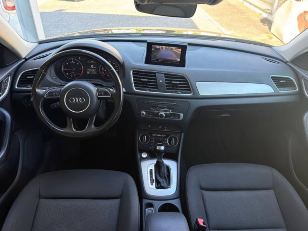 Audi Q3 2.0 TDI 150 CV S tronic S line Edition (15)