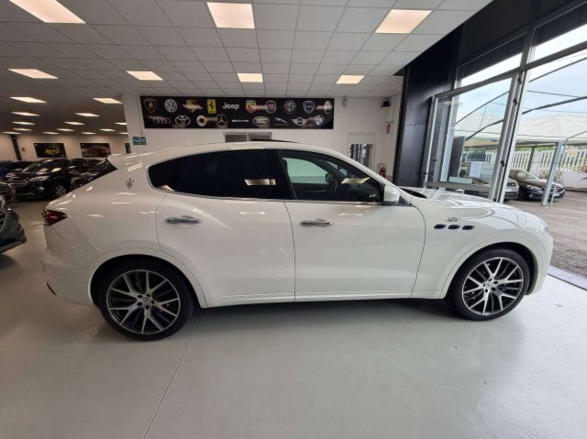 Maserati Levante Levante 2.0 mhev GT Ultima 330cv auto (4)