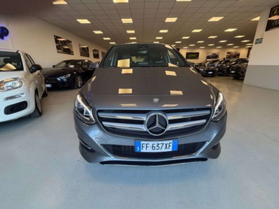Mercedes-Benz Classe B 180 d Premium (12)