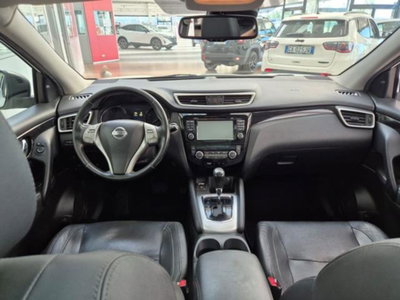 Nissan Qashqai 1.6 DIG-T Tekna (11)
