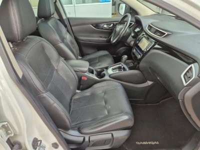 Nissan Qashqai 1.6 DIG-T Tekna (9)