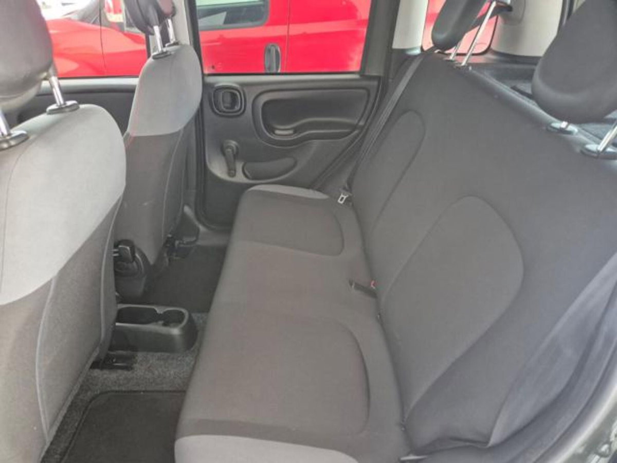 Fiat Panda 1.3 MJT 95 CV S&S 4x4 (10)
