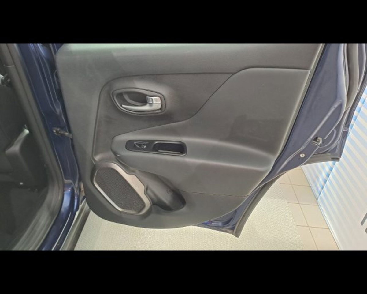 Jeep Renegade 1.6 Mjt 120 CV Limited (17)