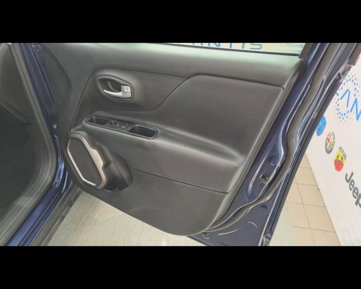 Jeep Renegade 1.6 Mjt 120 CV Limited (19)