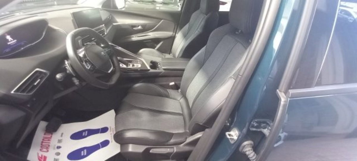 Peugeot 3008 BlueHDi 130 S&S EAT8 Active Pack (7)
