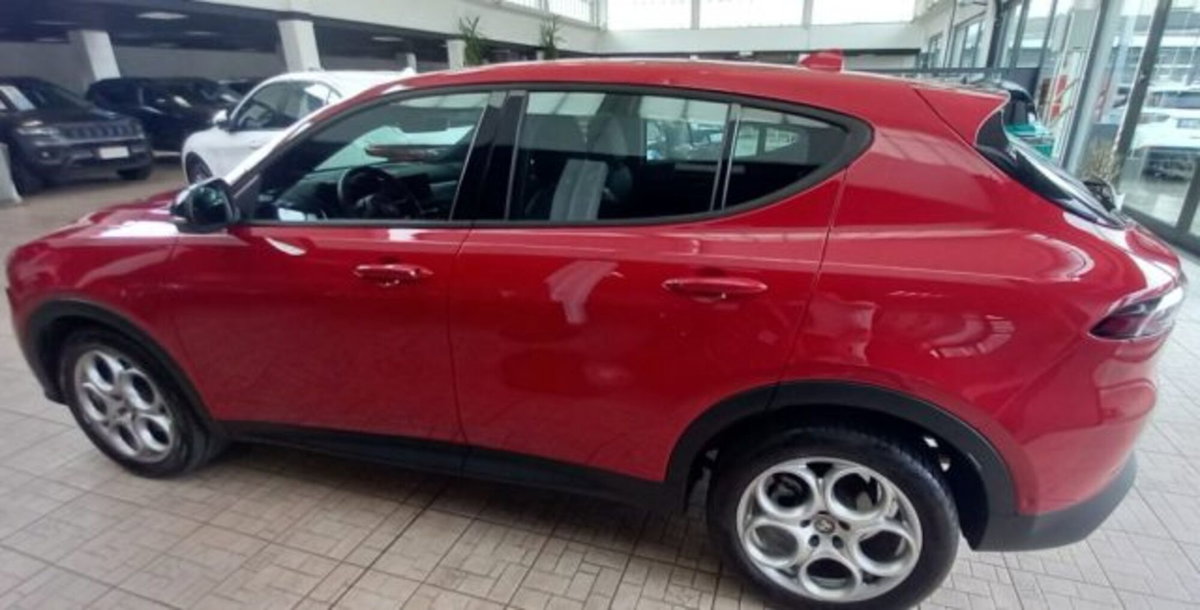 Alfa Romeo Tonale 1.6 Sprint 130cv tct6 (4)