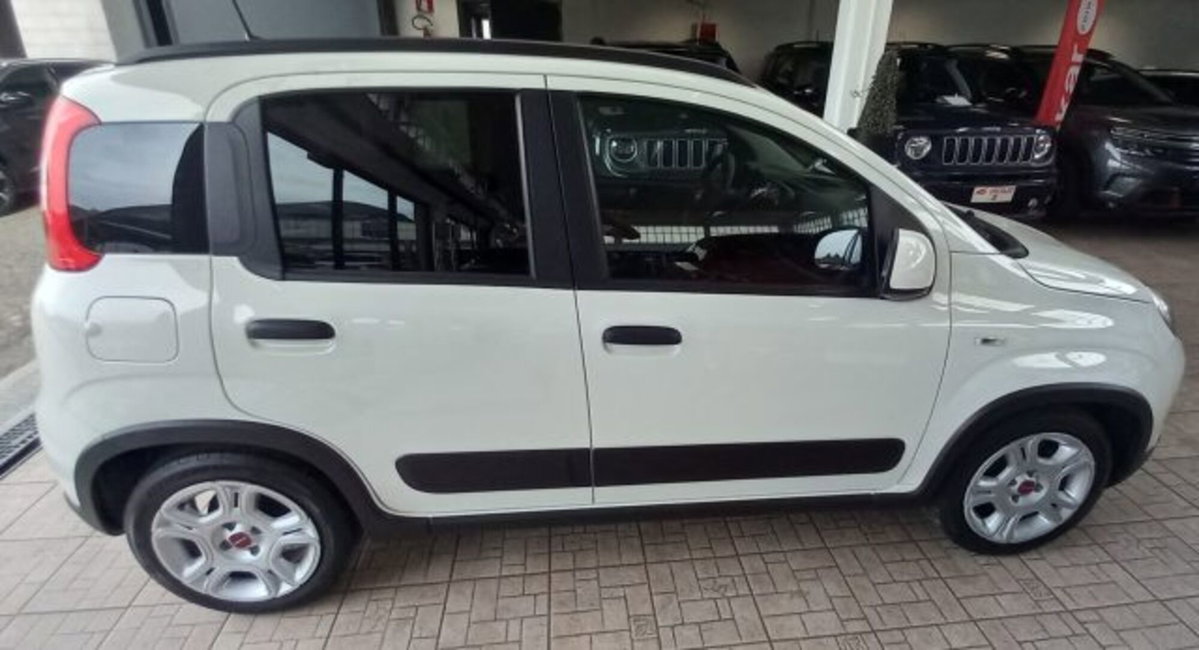 Fiat Panda 1.0 firefly hybrid s&s 70cv 5p.ti (2)