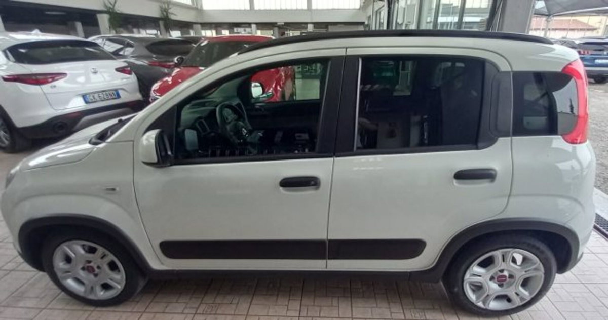 Fiat Panda 1.0 firefly hybrid s&s 70cv 5p.ti (4)