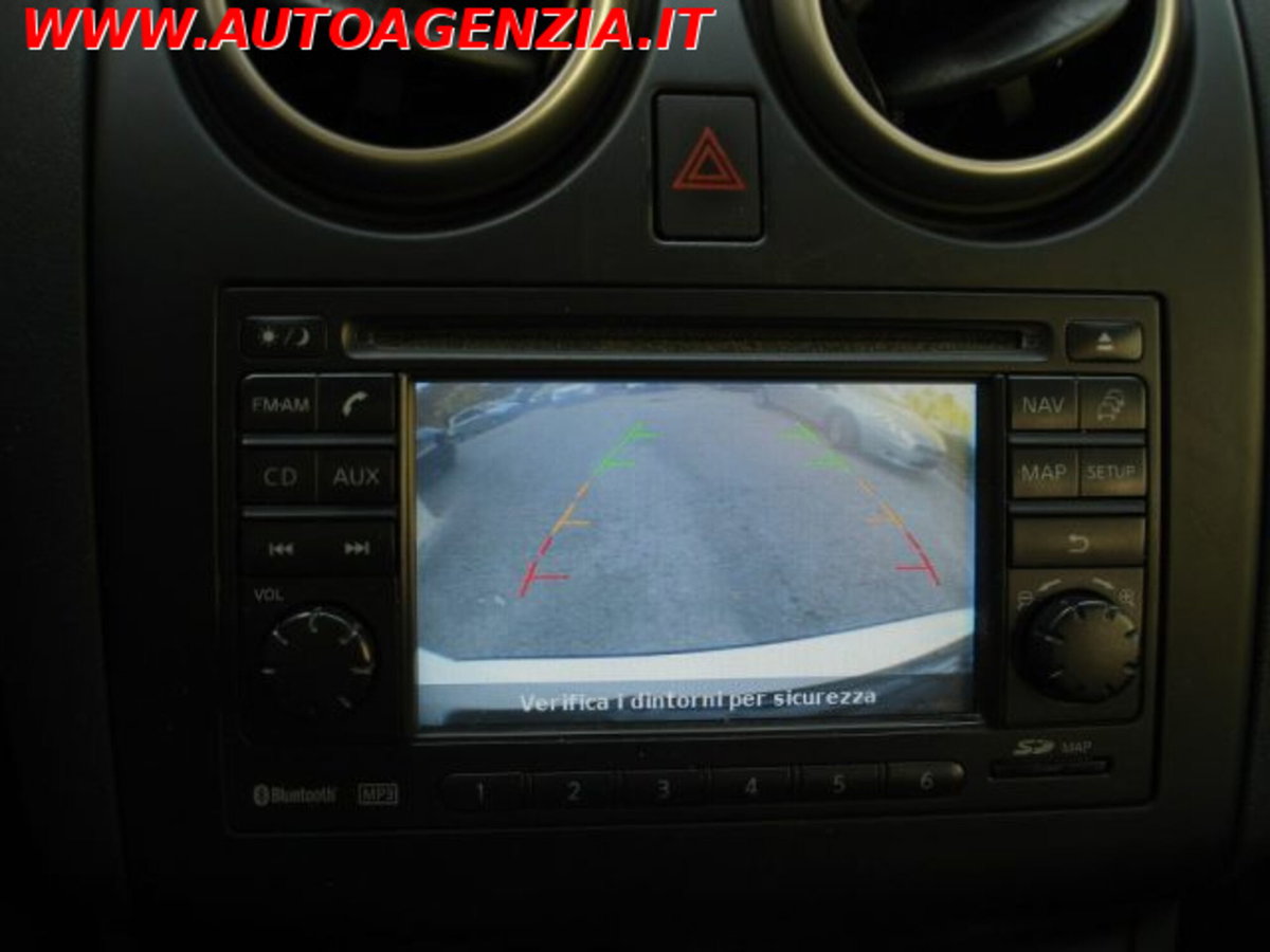 Nissan Qashqai 1.6 dCi 4WD 360 (14)