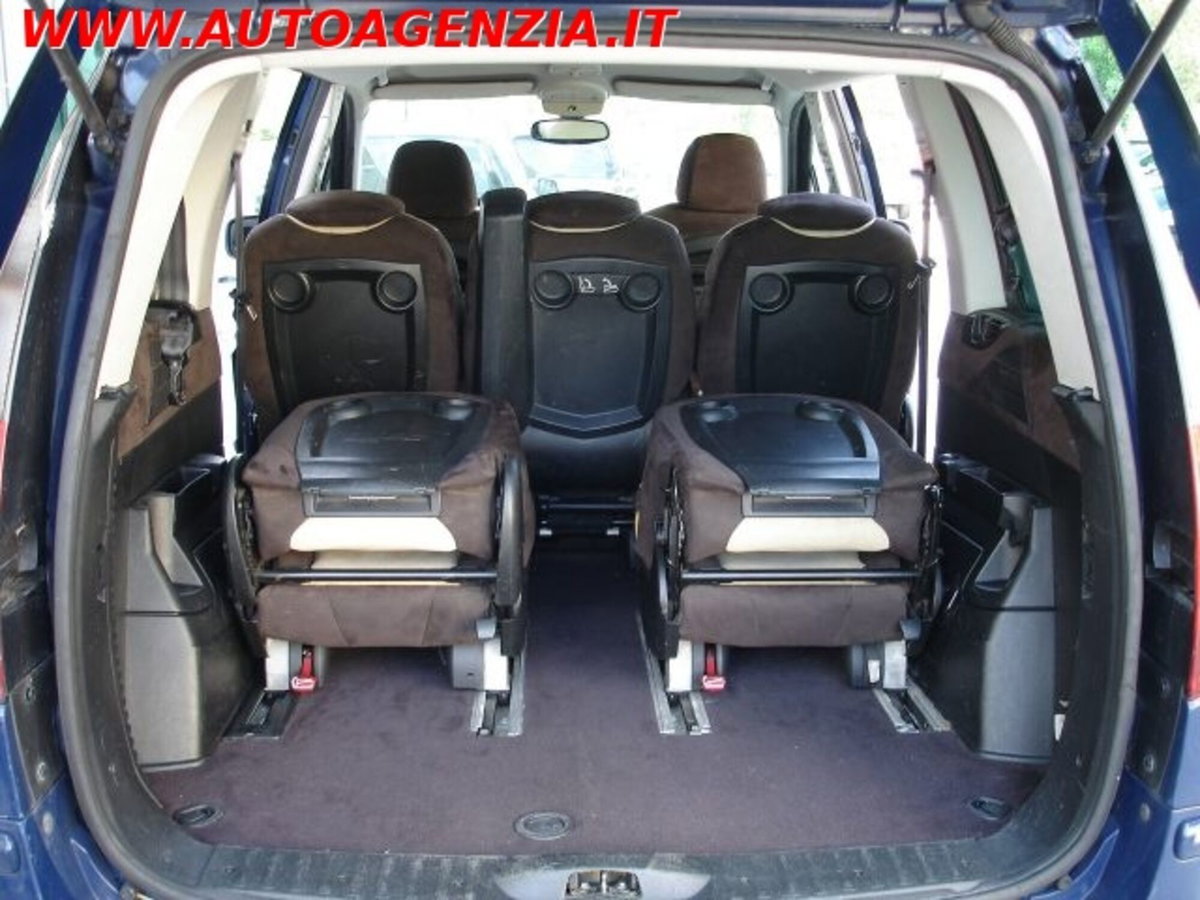 Lancia Phedra MJT Oro Plus (16)