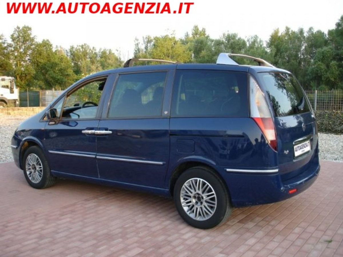 Lancia Phedra MJT Oro Plus (4)