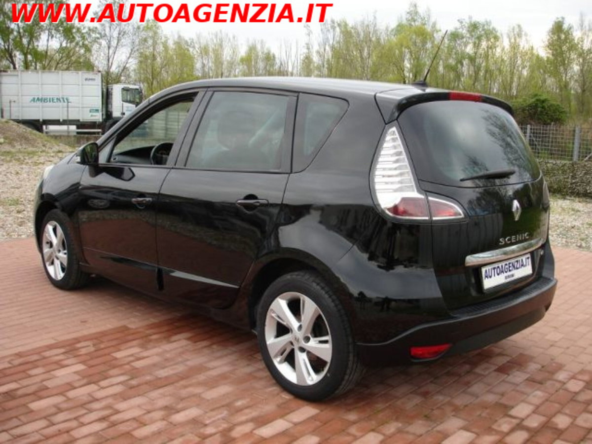Renault Scenic E-Tech Electric 1.5 dCi 110CV Luxe (4)