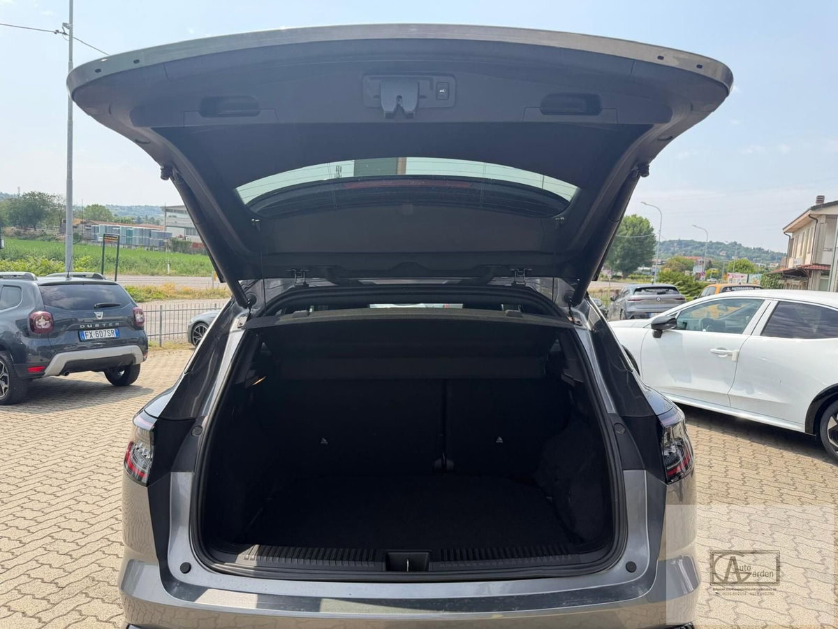 Renault Austral 1.3 mild hybrid Techno 160cv auto (10)