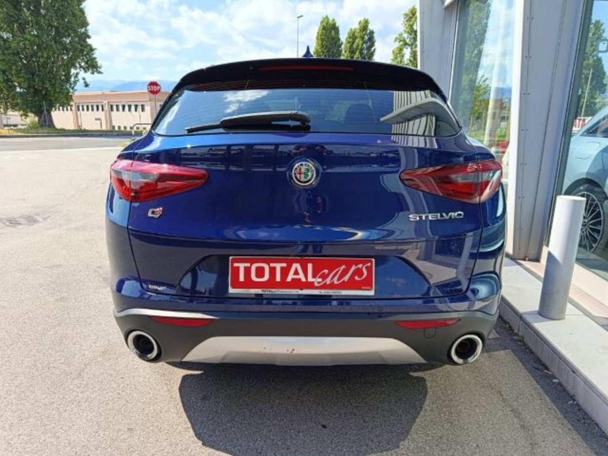 Alfa Romeo Stelvio Stelvio 2.2 Turbodiesel 190 CV AT8 Q4 Super Business (8)