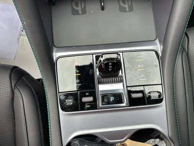 Byd Seal U DM-i 1.5 phev Design awd (20)