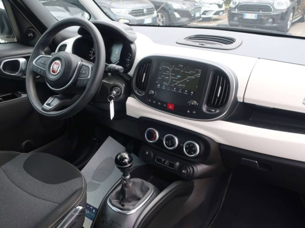 Fiat 500L Living 1.6 Multijet 120 CV Business (9)