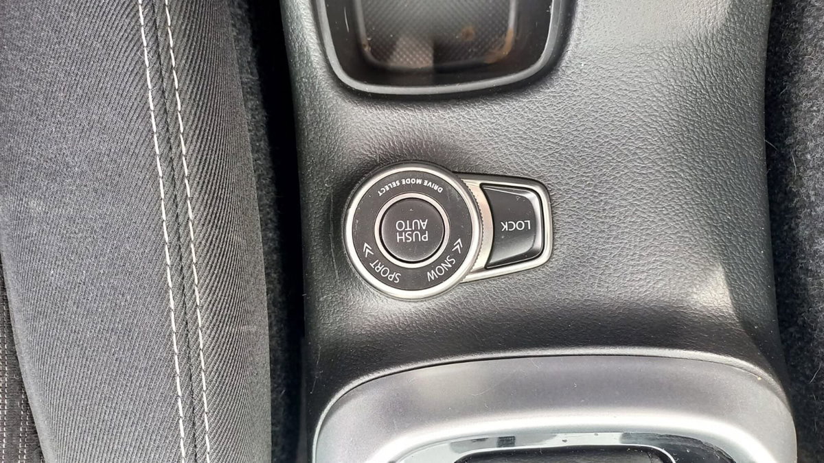 Suzuki S-Cross 1.6 DDiS Start&Stop 4WD All Grip DCT Cool (10)