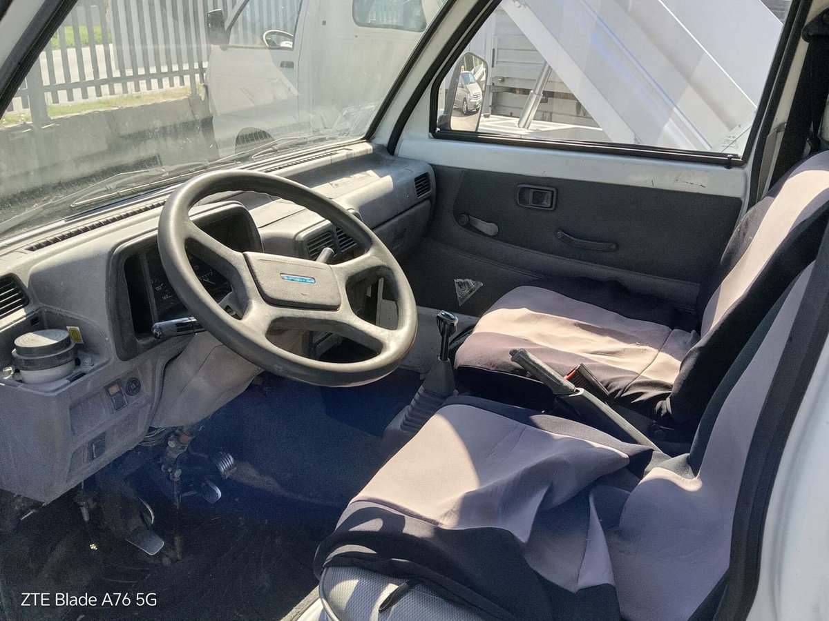 Piaggio Porter NP6 LPG long range 3070 pianale fisso Hd Pro (5)