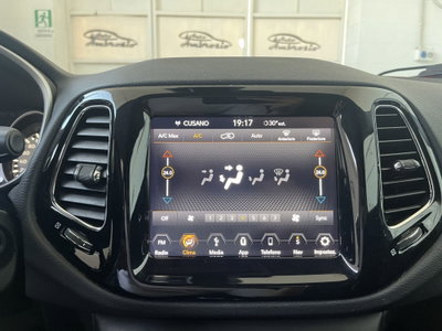 Jeep Compass 1.6 Multijet II 2WD Limited (13)