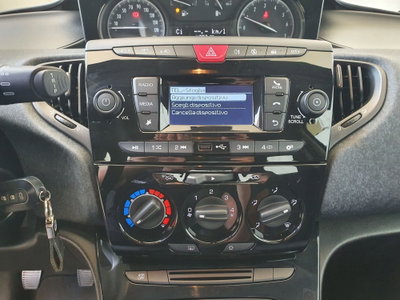 Lancia Ypsilon 1.0 FireFly 5 porte S&S Hybrid Ecochic Silver (13)