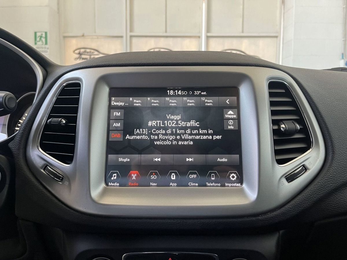 Jeep Compass 1.6 Multijet II 2WD Limited (10)