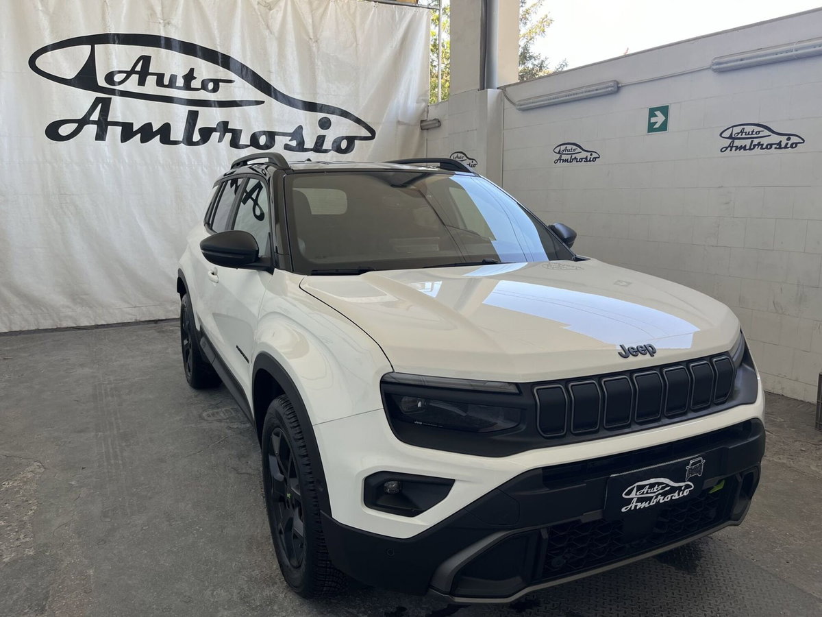 Jeep Avenger 1.2 turbo e-hybrid mhev Overland 4xe 145cv edct6 (6)