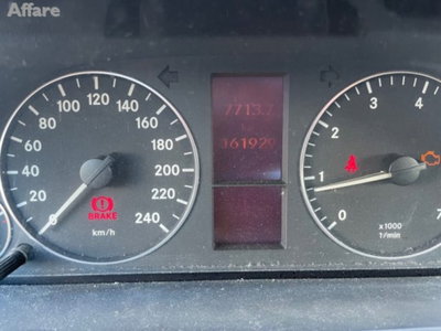 Mercedes-Benz Classe A 150 Elegance (12)
