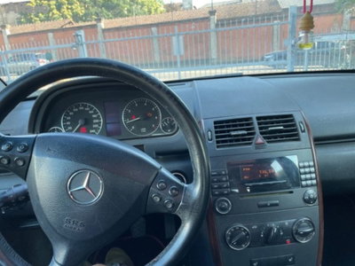 Mercedes-Benz Classe A 150 Elegance (13)