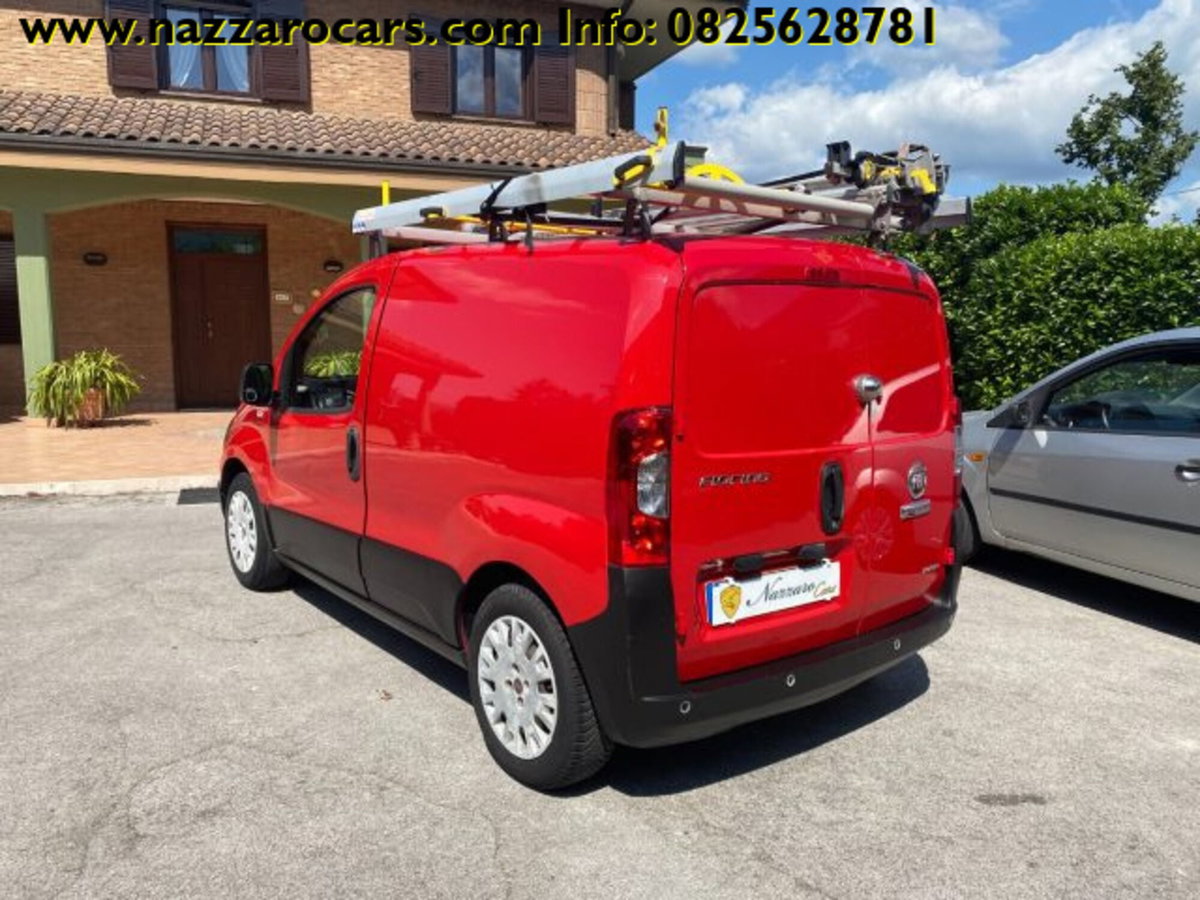 Fiat Fiorino combi N1 1.3 mjt 95cv Adventure (5)