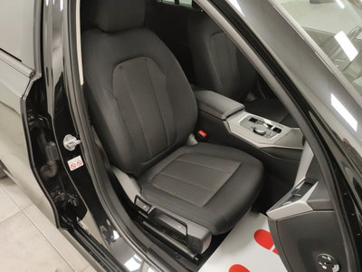 BMW Serie 3 Touring 320d  mhev 48V auto (5)