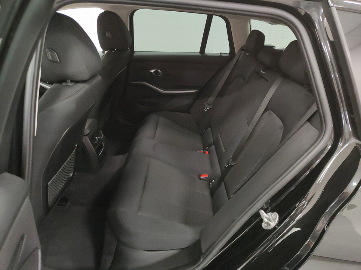 BMW Serie 3 Touring 320d  mhev 48V auto (6)