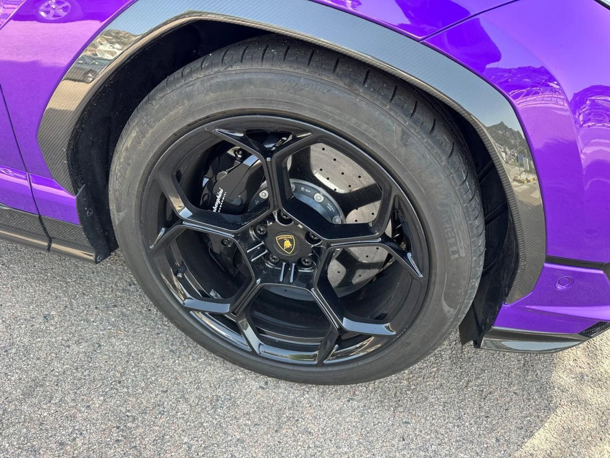Lamborghini Urus 4.0 V8 Performante auto (6)