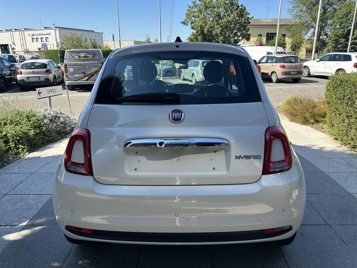 Fiat 500 1.0 Hybrid Red (5)