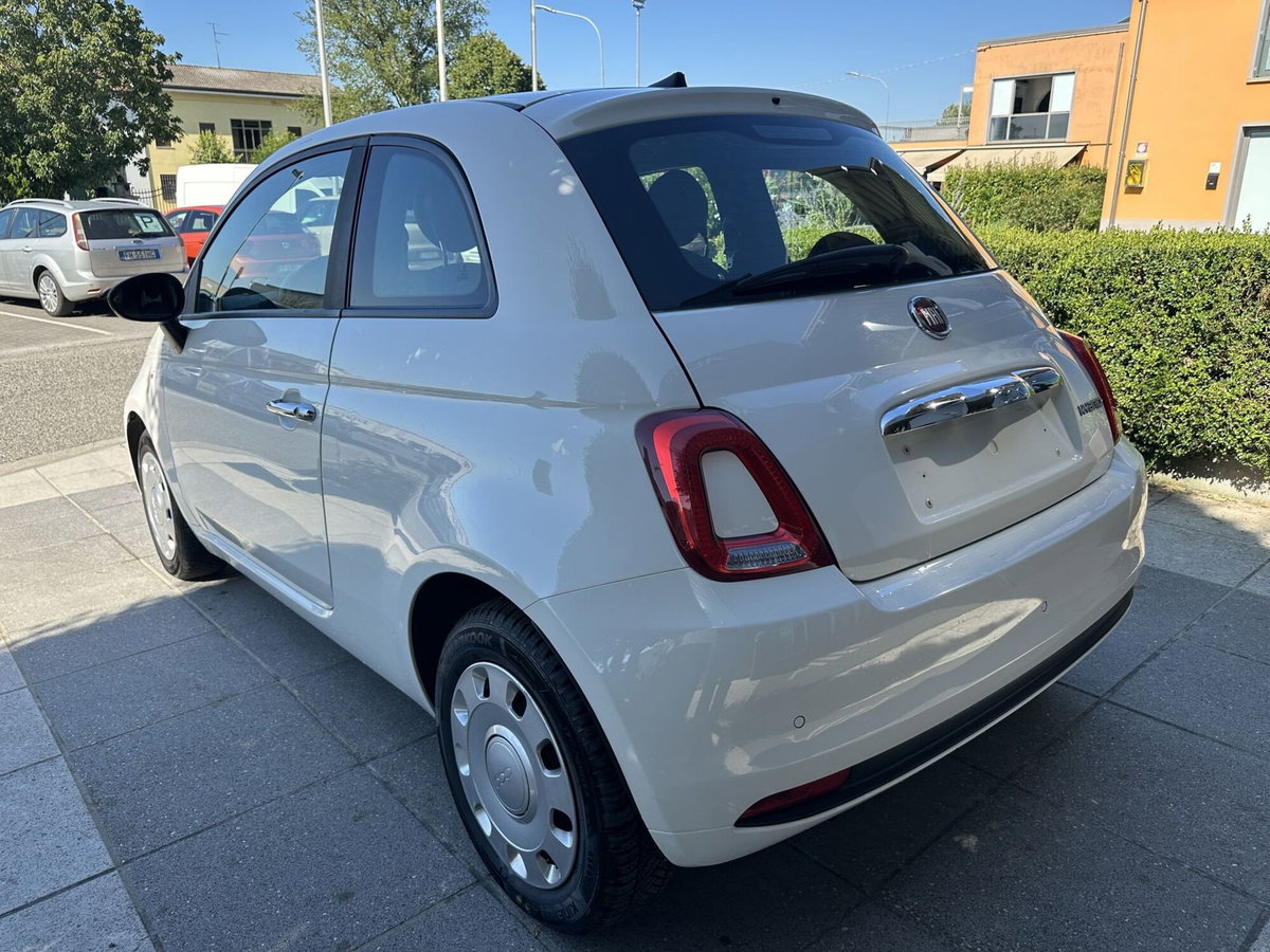 Fiat 500 1.0 Hybrid Red (6)
