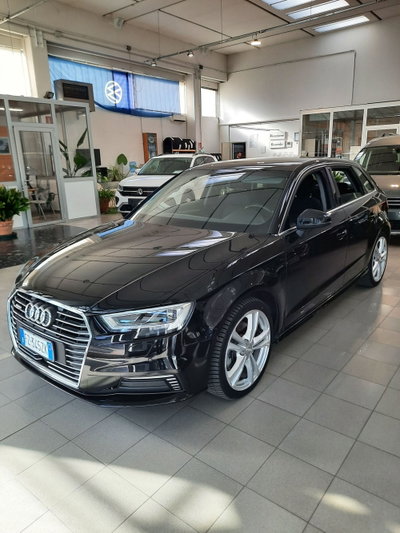 Audi A3 Sportback 1.5 e-hybrid Business 204cv s-tronic (4)