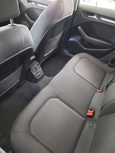 Audi A3 Sportback 1.5 e-hybrid Business 204cv s-tronic (7)