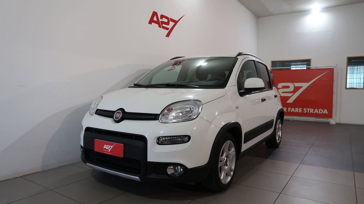 Fiat Panda 1.0 FireFly S&S Hybrid City Cross (14)