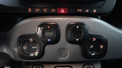 Fiat Panda 1.0 FireFly S&S Hybrid City Cross (15)