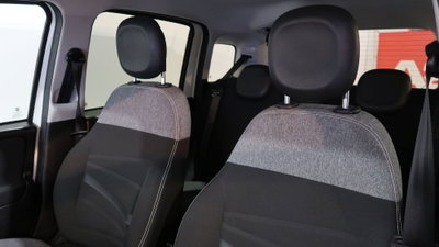 Fiat Panda 1.0 FireFly S&S Hybrid City Cross (5)