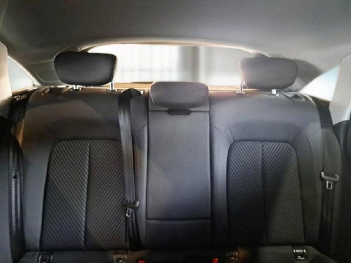 Audi Q5 35 TDI S tronic Business Advanced (8)