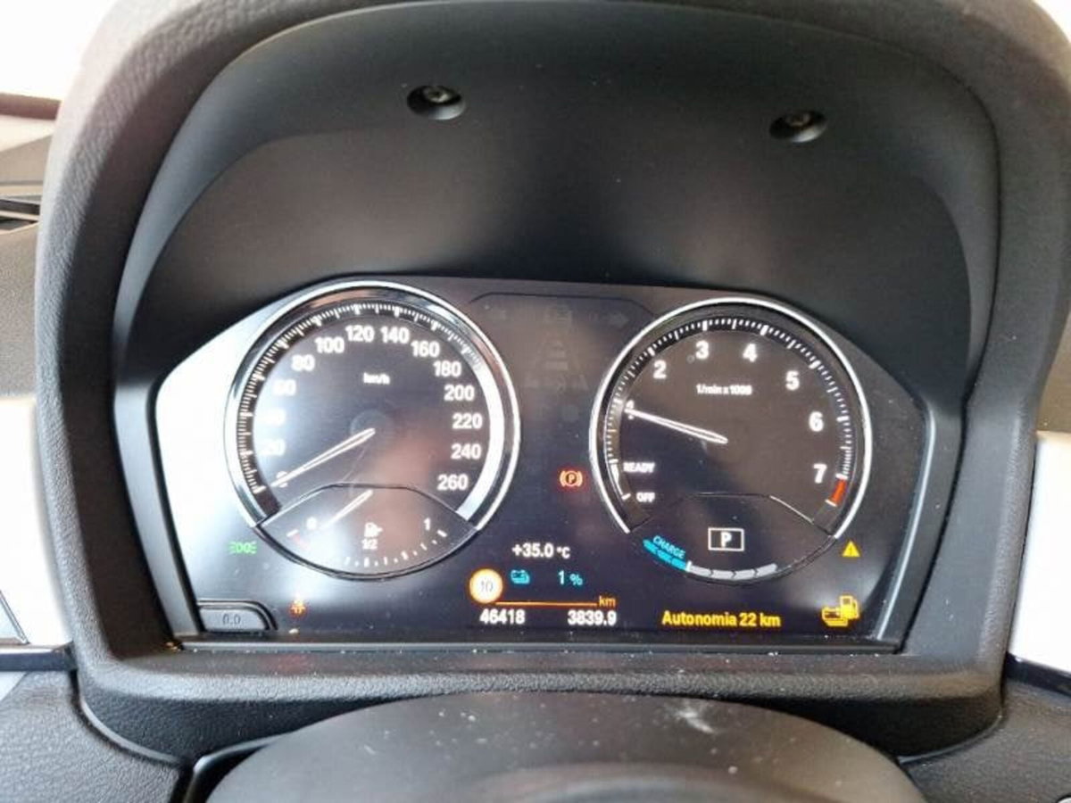 BMW X1 xDrive25e Business Advantage (7)