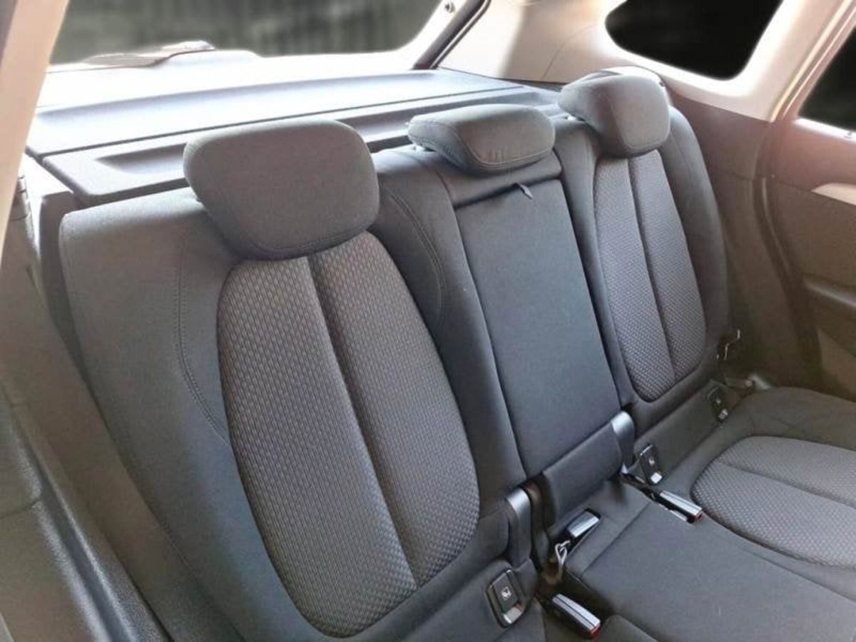 BMW X1 xDrive25e Business Advantage (9)